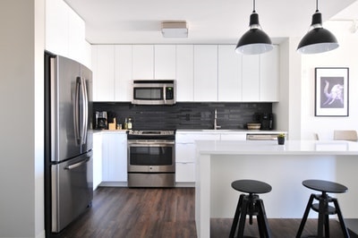 image of a bright kitchen design